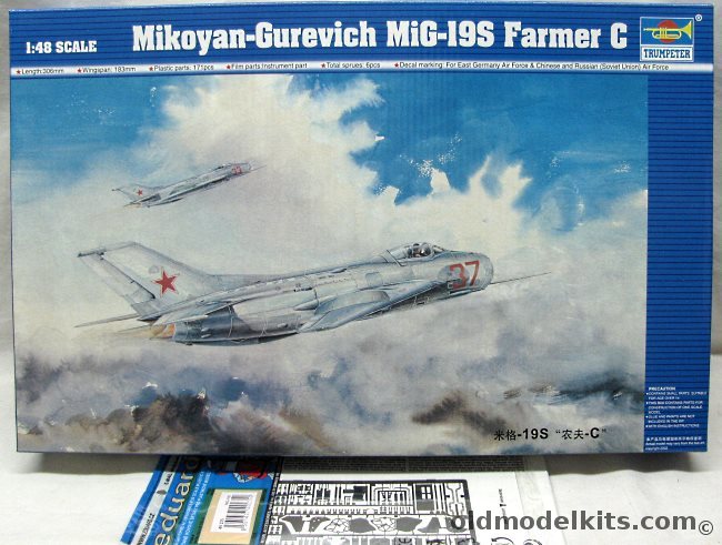 Trumpeter 1/48 Mig-19S Farmer C + Eduard PE - USSR / DDR / China, 02803 plastic model kit